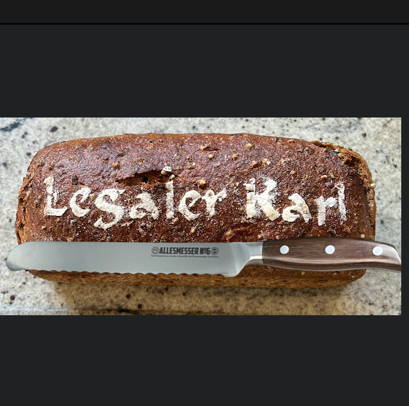 Allesmesser No 6 Gebackenes