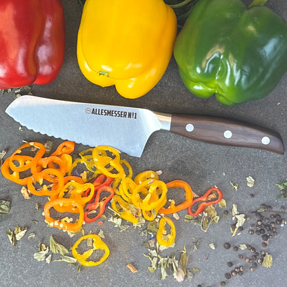 Allesmesser 1 mit Paprika
